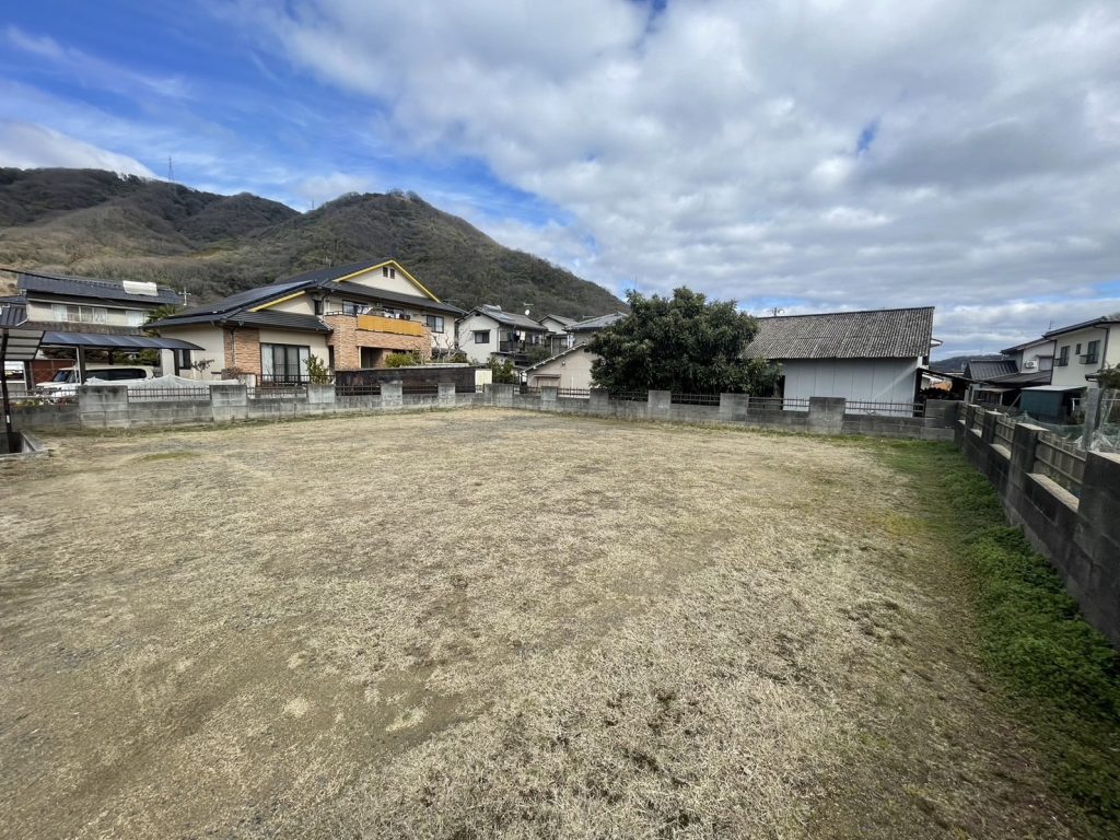 山手町開地池貸土地